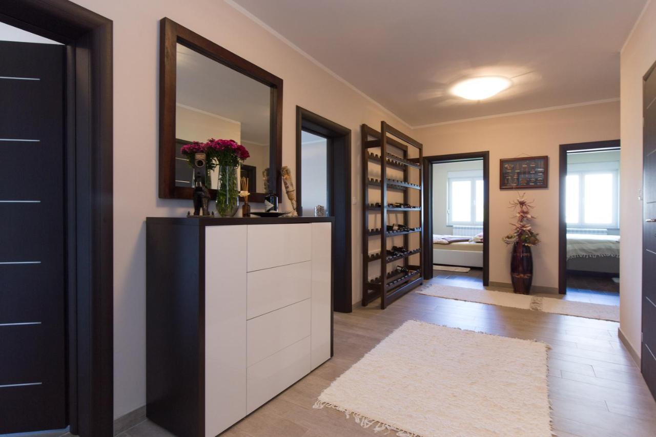 Deluxe Sea View Apartment Mate Balote Риека Экстерьер фото